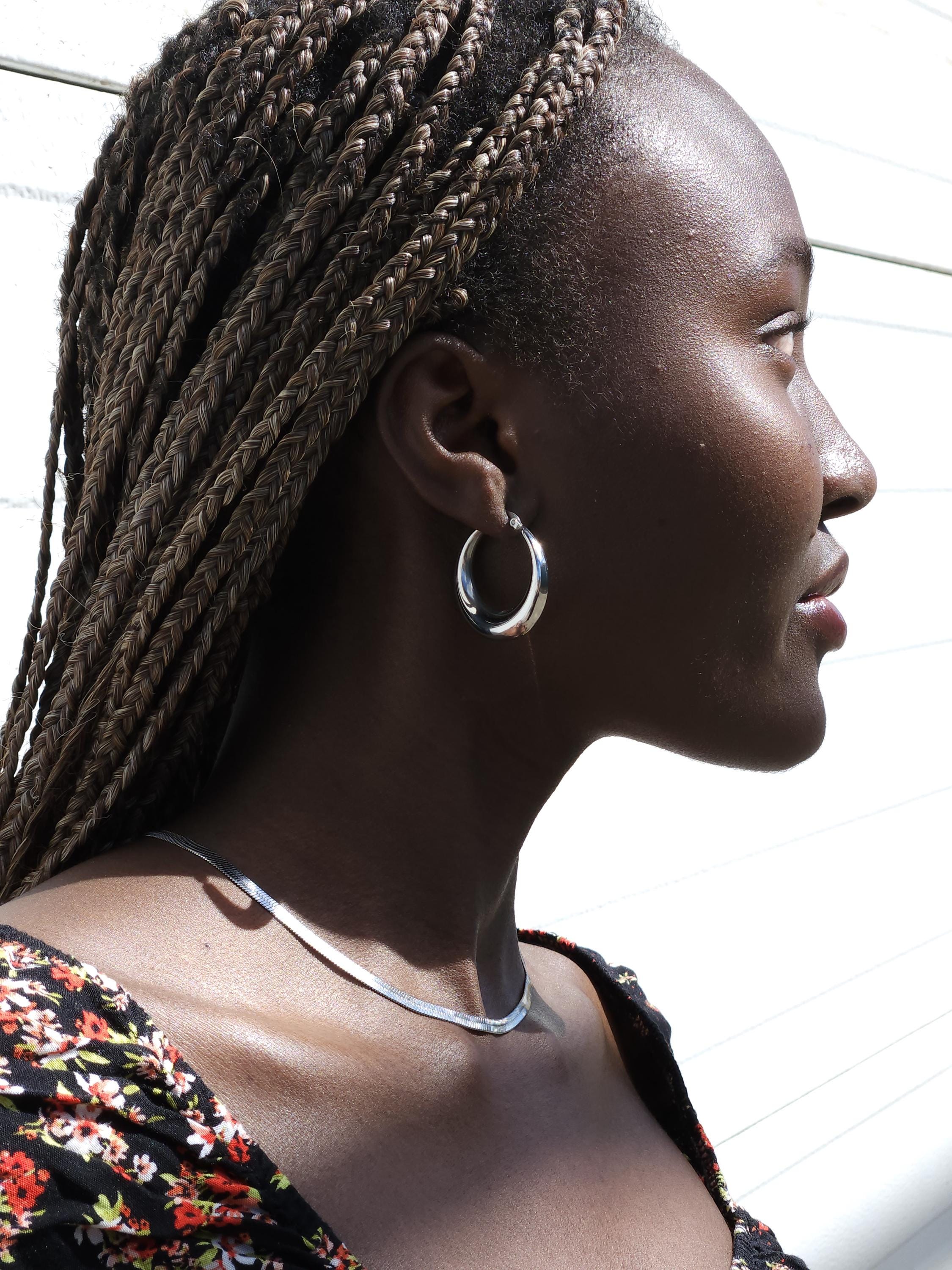 Bella Hoops