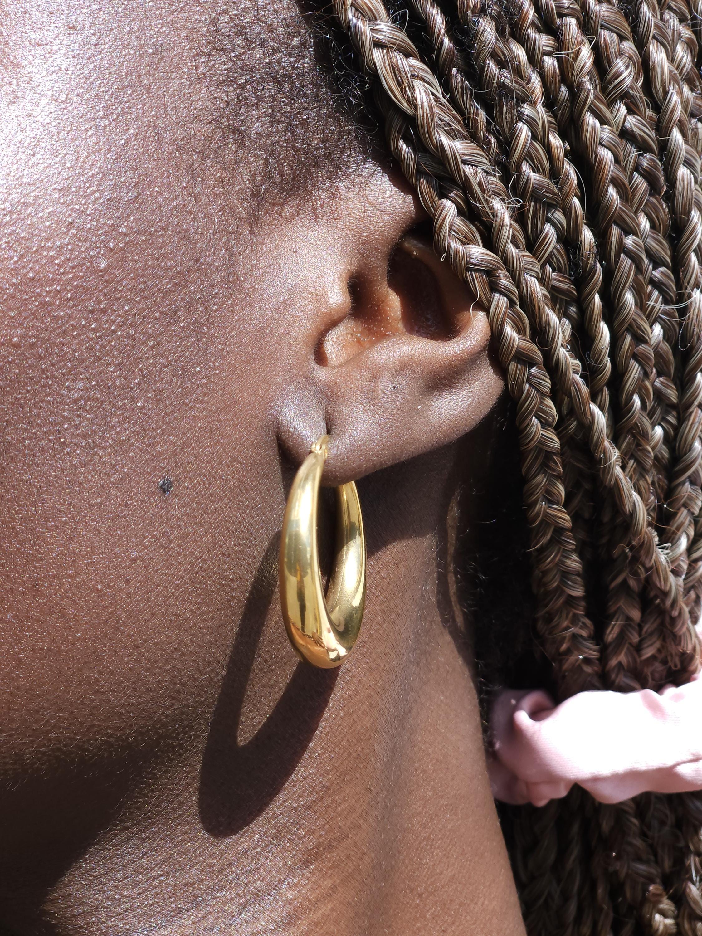 Bella Hoops