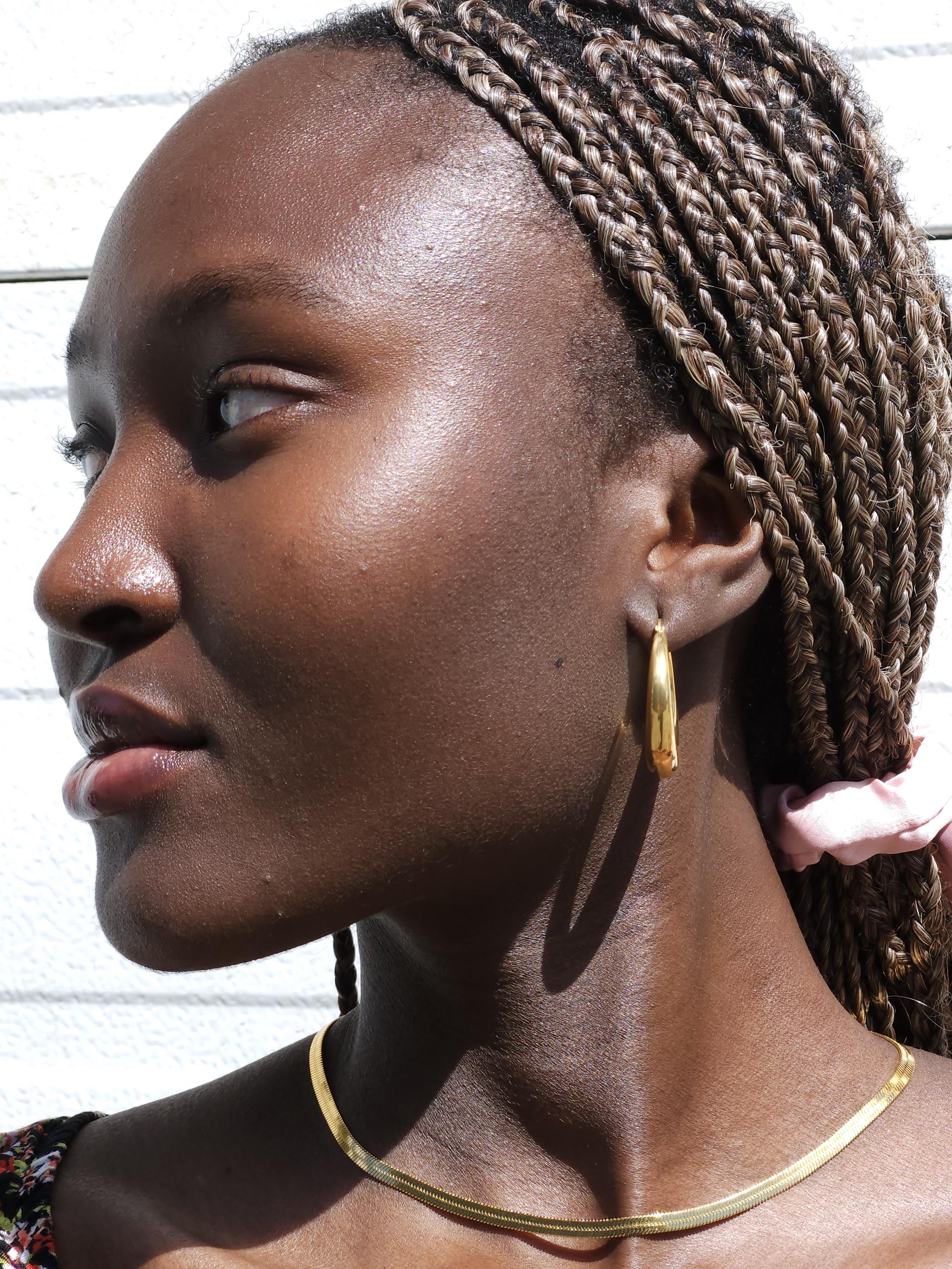 Bella Hoops